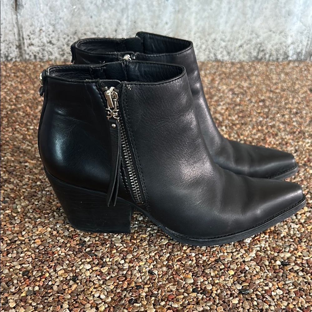 Sam Edelman Walden Bootie 7.5 Black